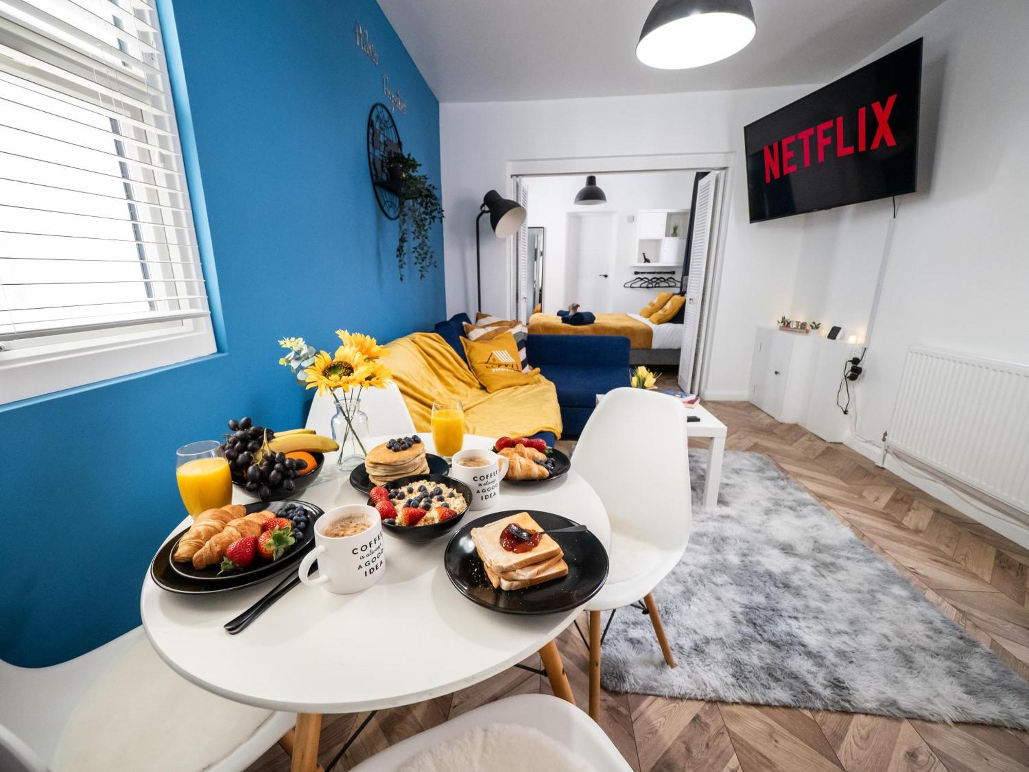 Appartamento Seaside Retreat: Luxury 1-Bed, Free Parking Portsmouth Esterno foto